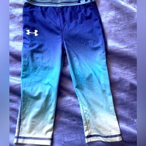 COPY - Under armour girls size 5 capri leggings